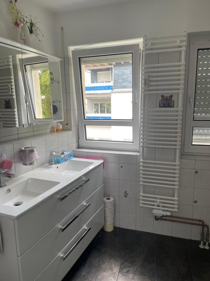 Moeblierte Wohnung Fuer Geschaeftsreisen/Ferienwohnung Plauen Stadtmitte ภายนอก รูปภาพ