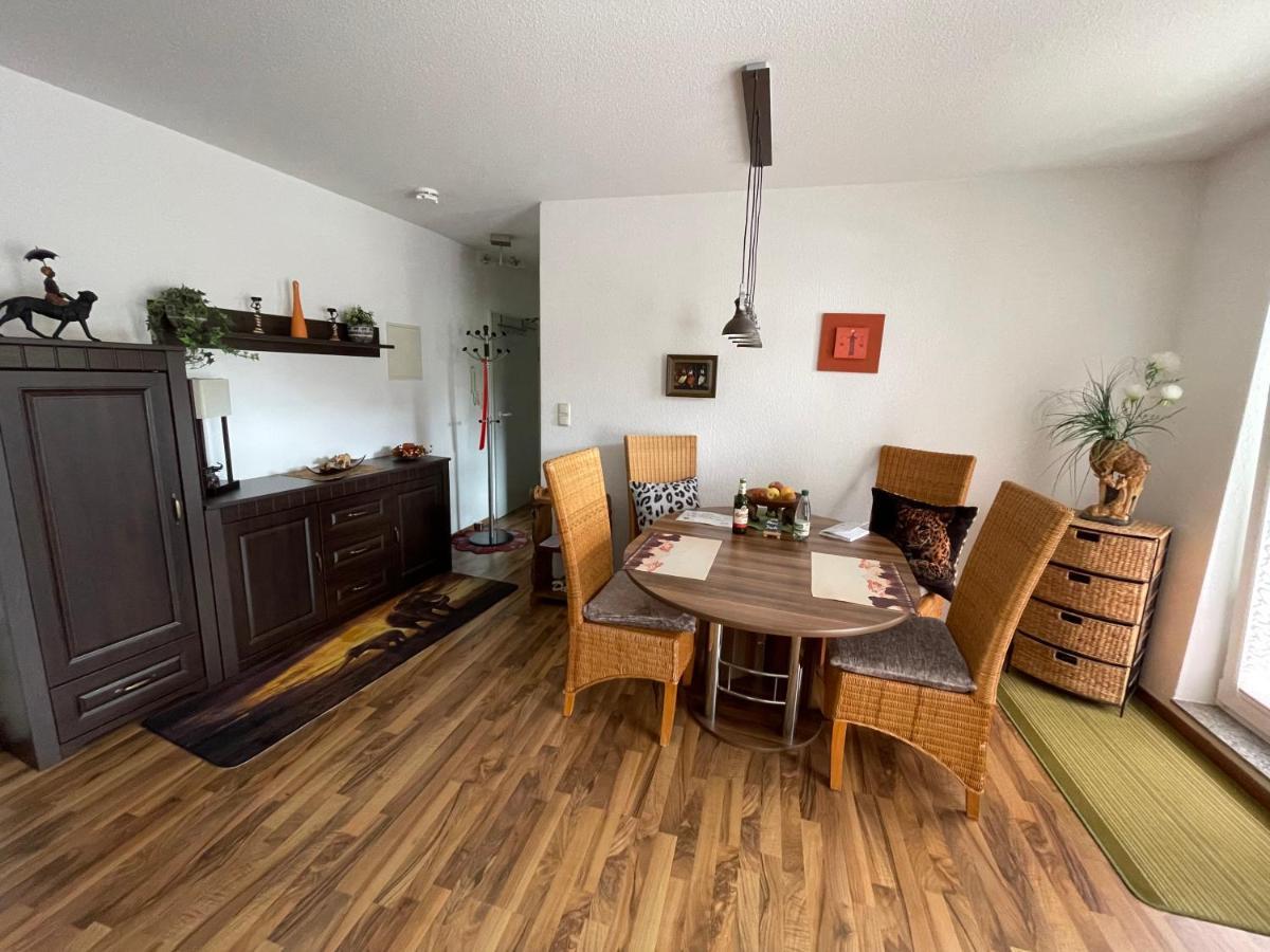 Moeblierte Wohnung Fuer Geschaeftsreisen/Ferienwohnung Plauen Stadtmitte ภายนอก รูปภาพ